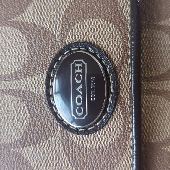 Coach crossbody purse - Picture 5 of 5